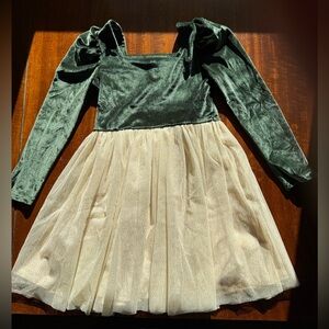 Girls (Kids) Green and Cream Holiday Dress